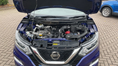 Nissan Qashqai 1.3 DiG-T N-Connecta 5dr Petrol Hatchback